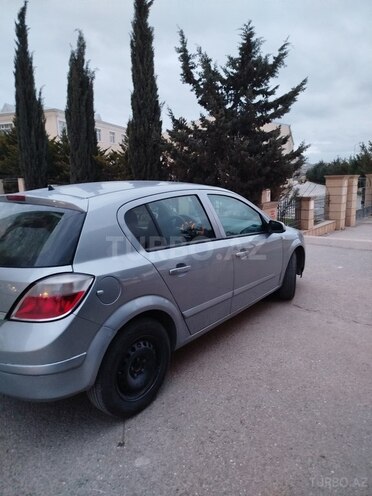 Opel Astra-3