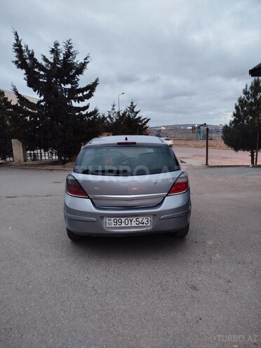 Opel Astra-2