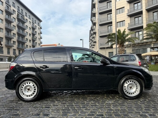 Opel Astra 2004, 305,000 km - 1.4 l - Bakı