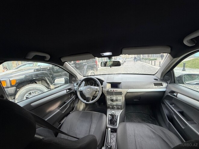 Opel Astra 2004, 305,000 km - 1.4 l - Bakı