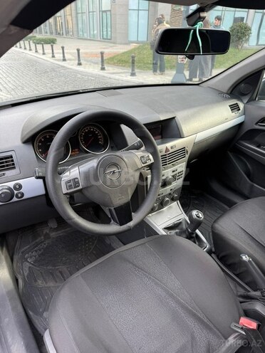 Opel Astra 2004, 305,000 km - 1.4 l - Bakı