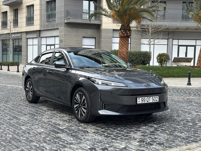 Changan Qiyuan A05 2025, 2,300 km - 1.5 l - Bakı