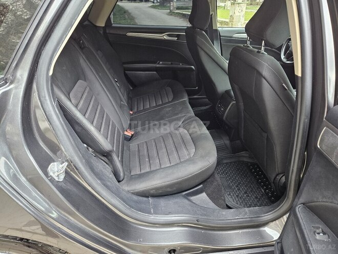 Ford Fusion (North America)-9