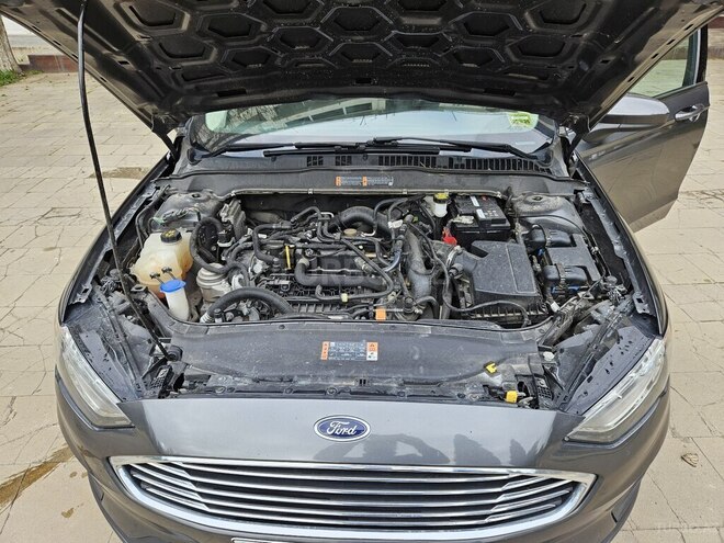 Ford Fusion (North America)-18