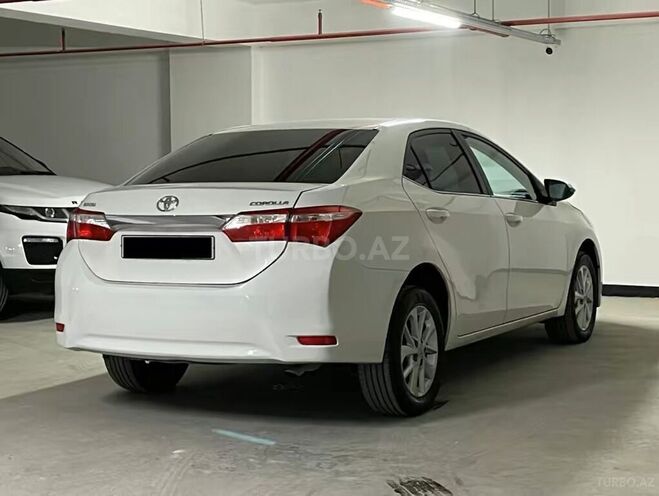 Toyota Corolla 2013, 199,000 km - 1.6 l - Bakı