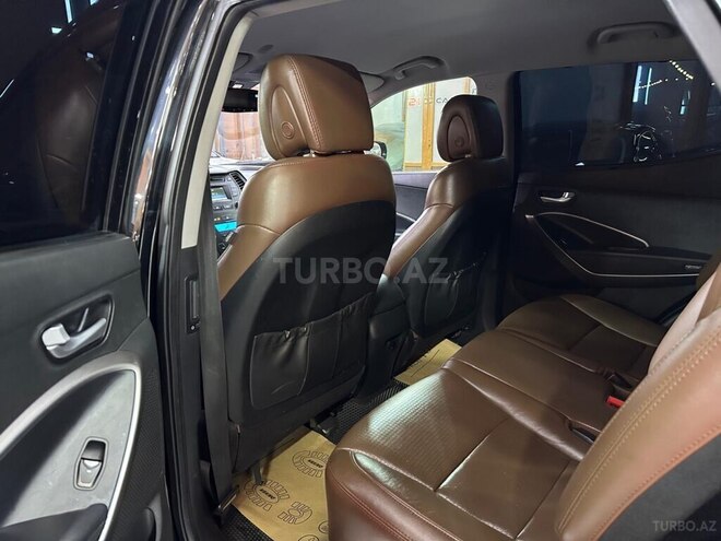Hyundai Santa Fe-16