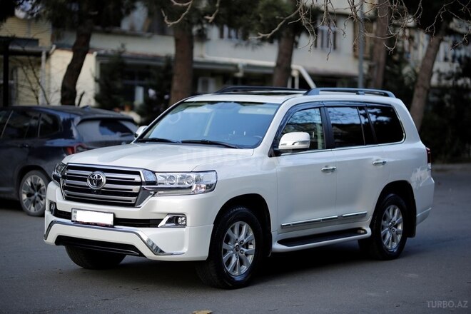 Toyota Land Cruiser-12