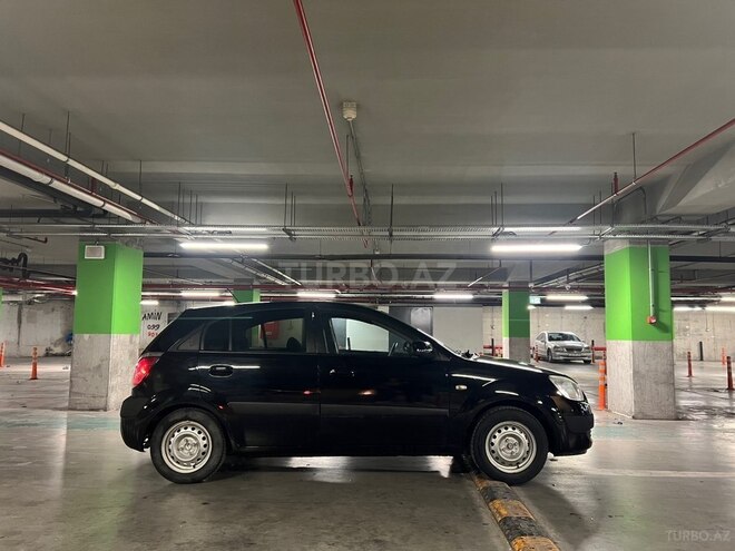 Kia Rio-9