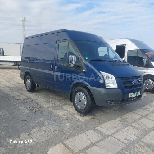 Ford Transit-20