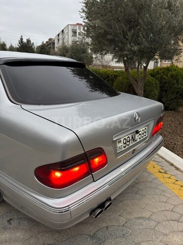 Mercedes E 220 1999, 607,000 km - 2.2 l - Bakı