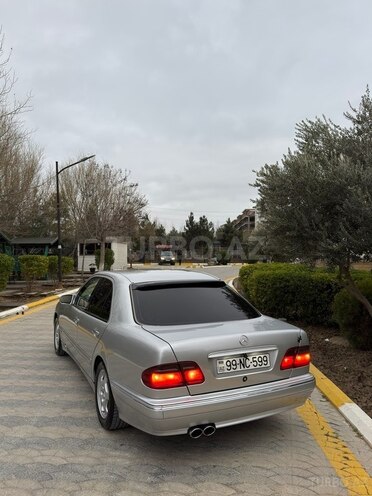 Mercedes E 220 1999, 607,000 km - 2.2 l - Bakı