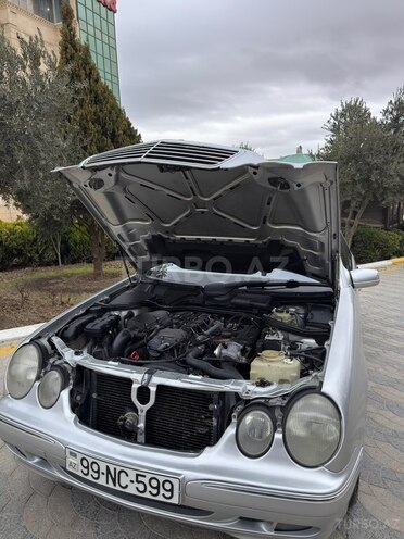 Mercedes E 220 1999, 607,000 km - 2.2 l - Bakı