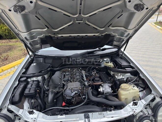 Mercedes E 220 1999, 607,000 km - 2.2 l - Bakı