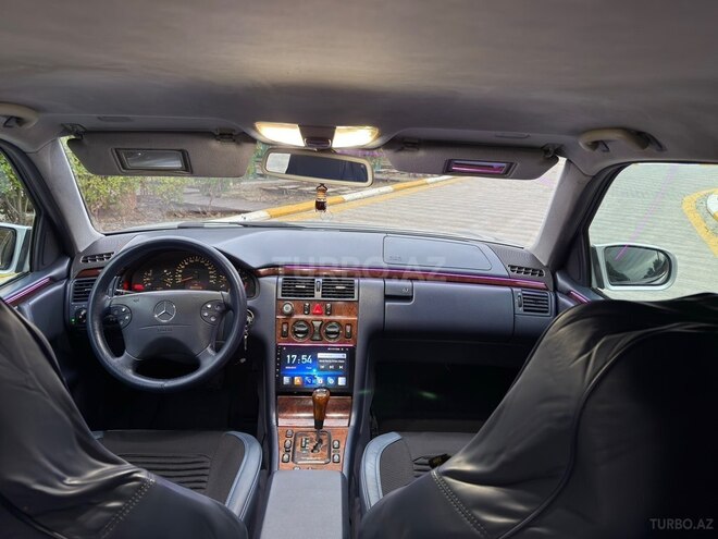 Mercedes E 220 1999, 607,000 km - 2.2 l - Bakı