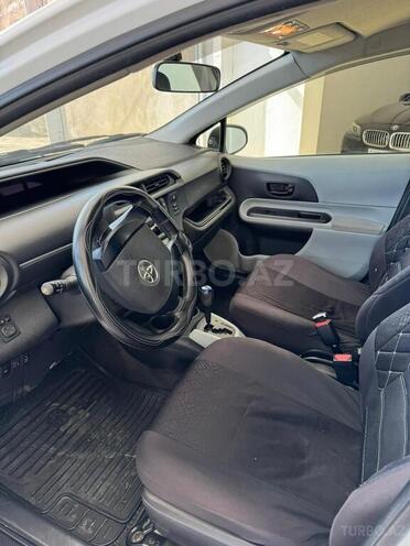 Toyota Aqua 2015, 120,000 km - 1.5 л - Bakı