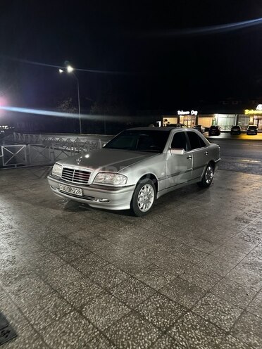 Mercedes C 200 1998, 214,000 km - 2.0 l - Zaqatala