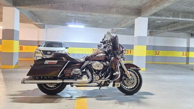 Harley-Davidson Touring Electra Glide 2011, 35,784 km - 1.7 l - Bakı