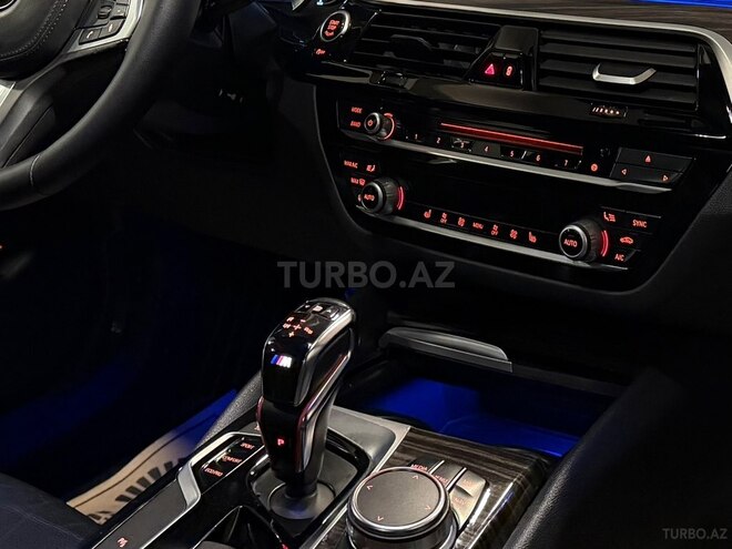 BMW 530 2018, 181,200 km - 2.0 l - Bakı