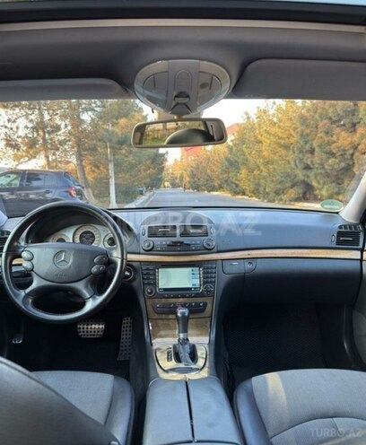 Mercedes E 220-6