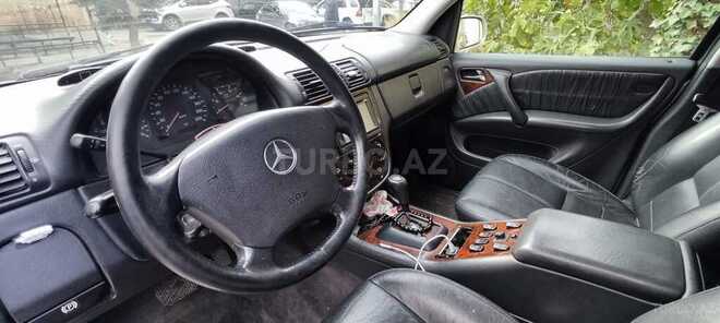 Mercedes ML 270-6