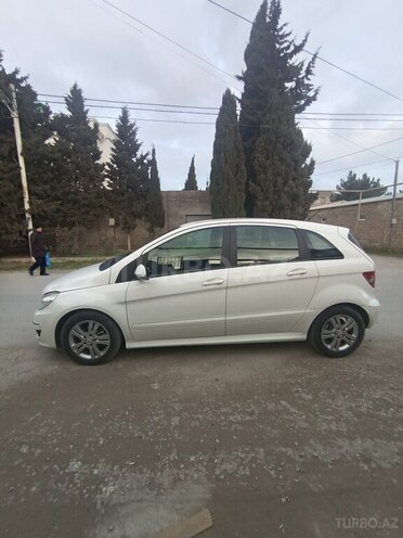 Mercedes B 170 2008, 152,000 km - 1.7 l - Bakı