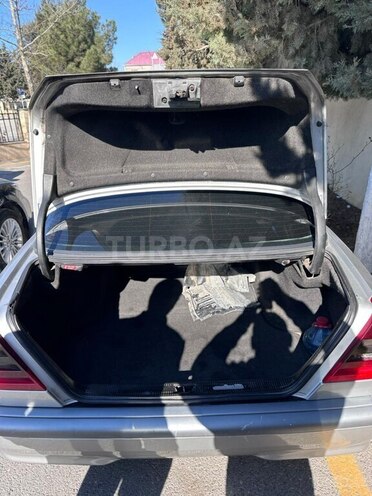Mercedes C 220 1999, 999,900 km - 2.2 л - Bakı