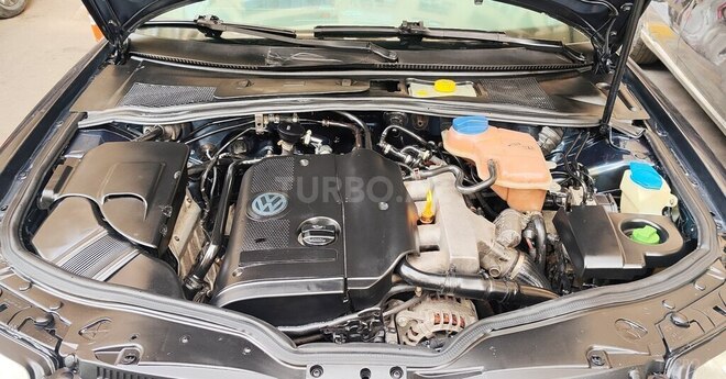 Volkswagen Passat 2004, 266,000 km - 1.8 л - Bakı
