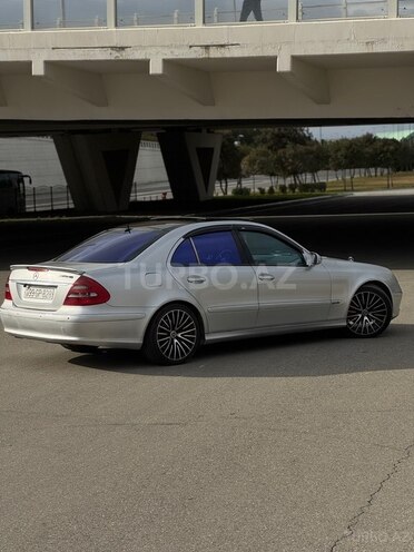 Mercedes E 220 2004, 400,000 km - 2.2 l - Bakı