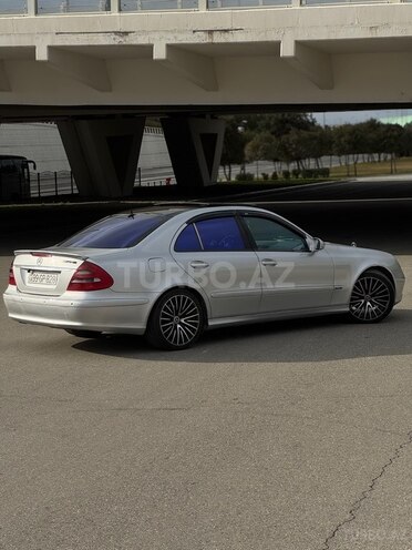 Mercedes E 220 2004, 400,000 km - 2.2 l - Bakı