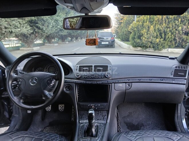 Mercedes E 220 2005, 425,000 km - 2.2 l - Bakı