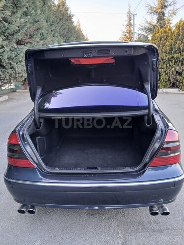 Mercedes E 220 2005, 425,000 km - 2.2 l - Bakı
