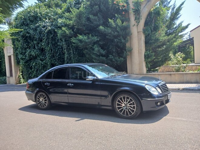 Mercedes E 220 2005, 425,000 km - 2.2 l - Bakı