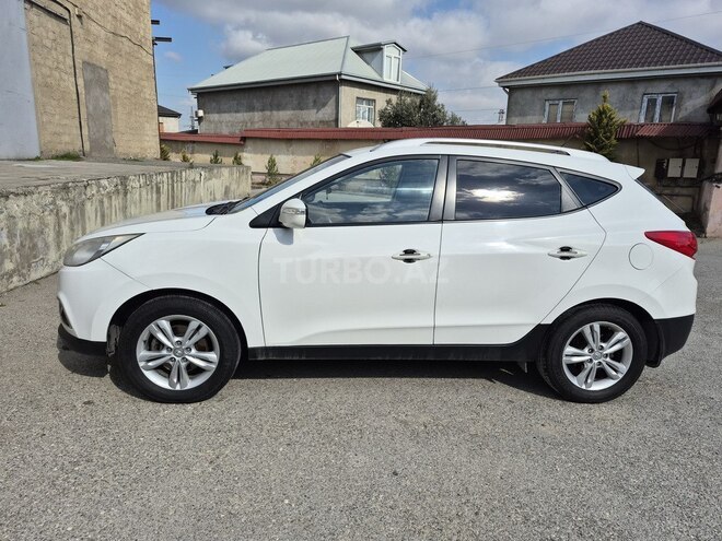 Hyundai ix35 2013, 181,000 km - 2.0 l - Bakı
