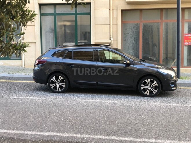 Renault Megane-15