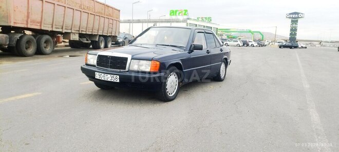 Mercedes 190 1990, 300,000 km - 2.0 л - Sabirabad