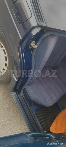 Mercedes 190 1990, 300,000 km - 2.0 л - Sabirabad