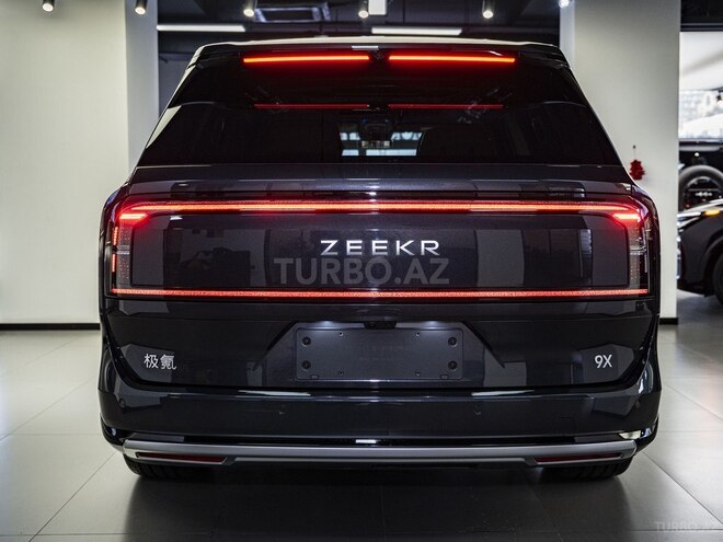 ZEEKR 9X-3