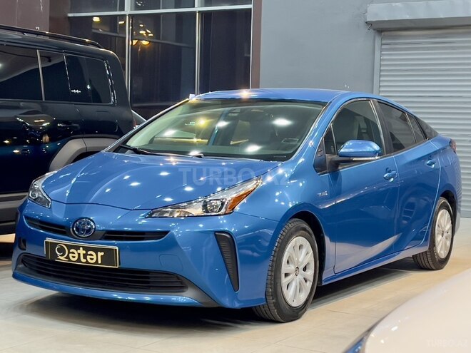 Toyota Prius-5