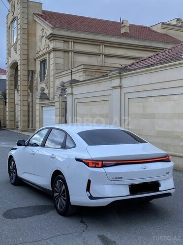 Changan Qiyuan A05 2024, 55,300 km - 1.5 л - Bakı