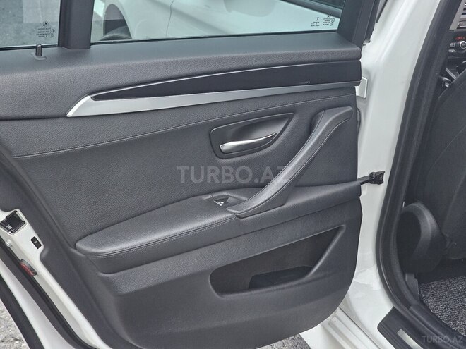 BMW 520 2015, 249,136 km - 2.0 l - Qəbələ