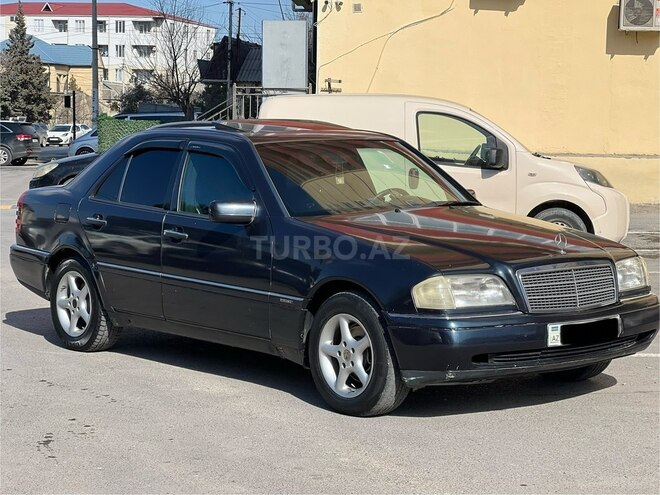 Mercedes C 180 1995, 214,336 km - 1.8 л - Bakı