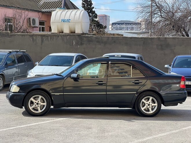 Mercedes C 180 1995, 214,336 km - 1.8 л - Bakı