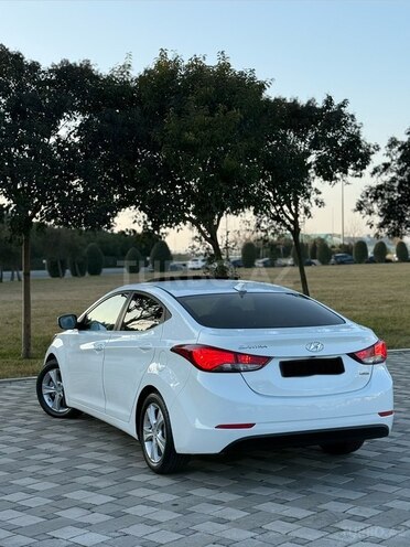 Hyundai Elantra 2015, 138,404 km - 1.8 л - Bakı