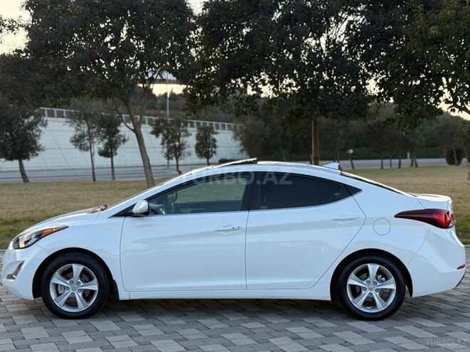 Hyundai Elantra 2015, 138,404 km - 1.8 л - Bakı