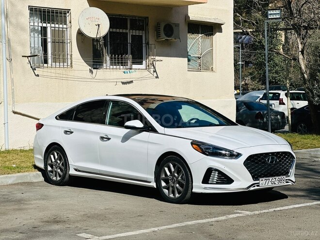 Hyundai Sonata-1