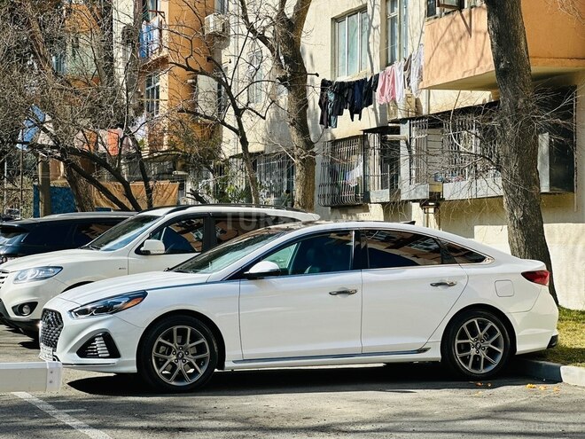 Hyundai Sonata-6