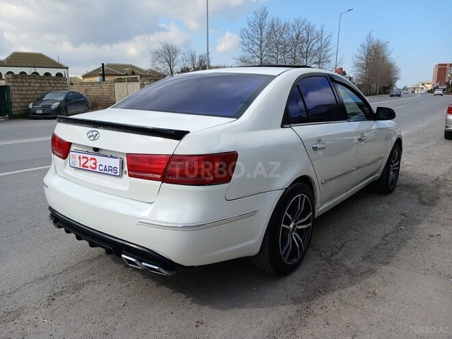 Hyundai Sonata-5