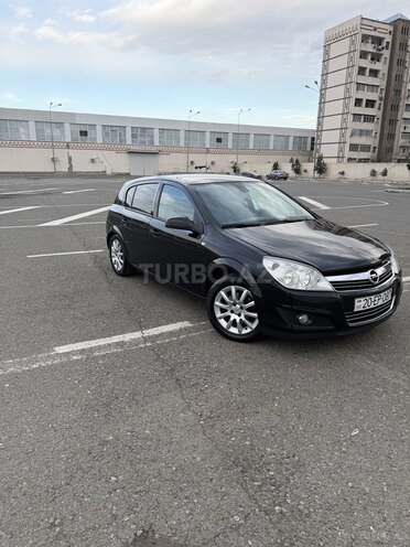 Opel Astra 2009, 322,000 km - 1.4 l - Gəncə