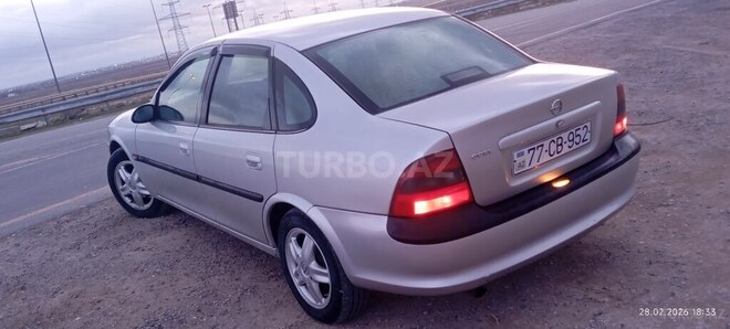 Opel Vectra 1997, 271,000 km - 1.8 l - Bakı