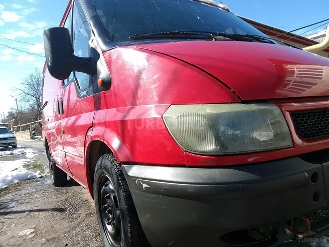 Ford Transit 2001, 450,000 km - 2.0 л - Qusar